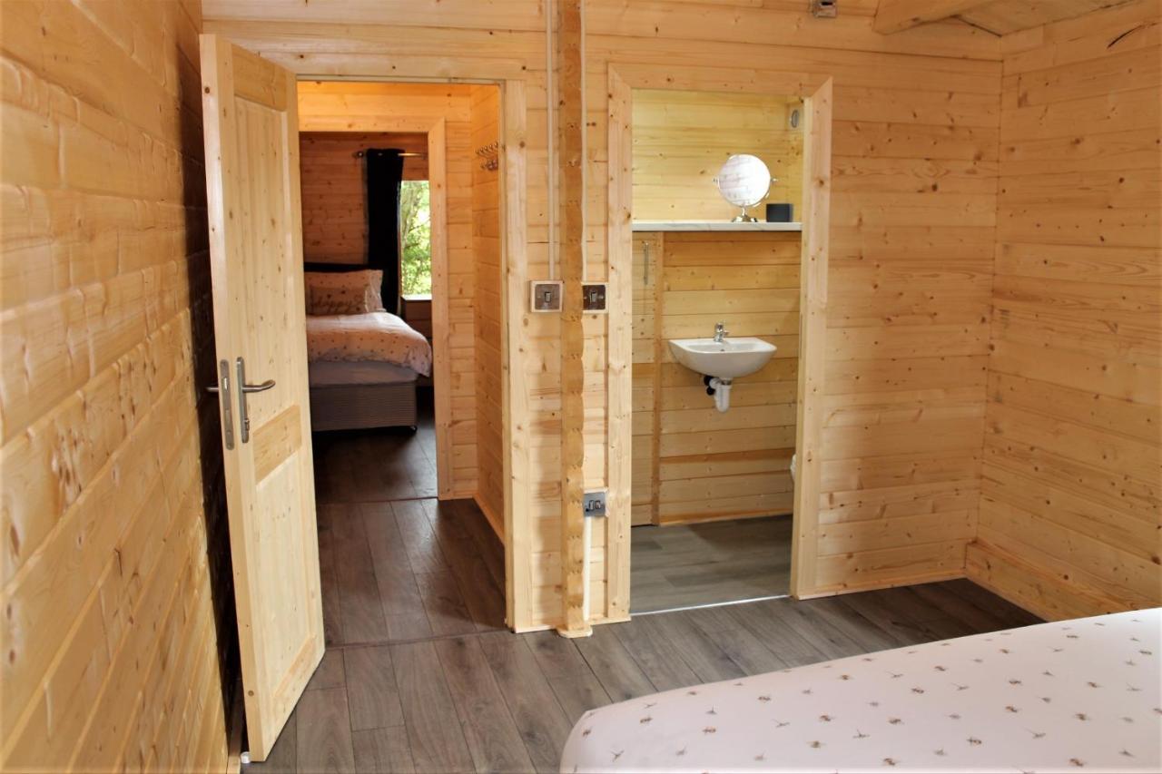 Inviting 3-Bedroom Lodge In Ashton Under Hill Evesham Exterior photo